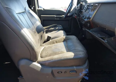 2012 Ford F-250 Lariat из США, поврежденный, VIN 1FT7X2BT5CEB37441